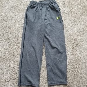Under armour size 7 lightweight knit athletic pant